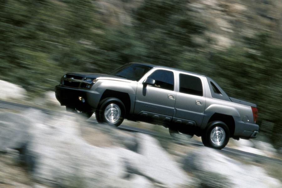  Chevrolet Avalanche 2002 года  (фото 56 из 93)
